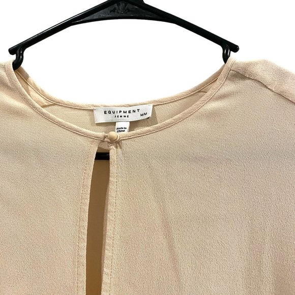 Equipment Femme Raquel Keyhole Blouse Brazilian Sand Peach Cream M - Picture 3 of 6